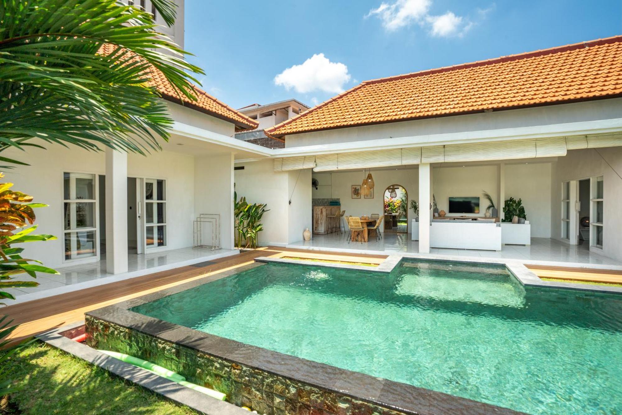 Modern 3 Bedrooms Villa Beach Walking Distance Seminyak Eksteriør billede